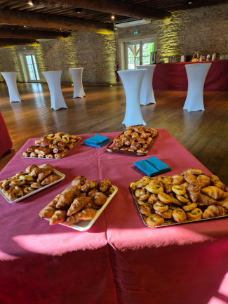 Séminaire d'Entreprise 2025 - Domaine Viticole Beaujolais | Domaine de la Croix Rochefort