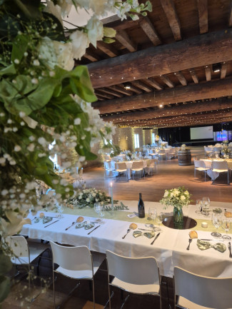 Mariage Complet 2025 - Cérémonie, Cocktail et Réception au Domaine pour mariage et séminaire dans le Beaujolais | Domaine de la Croix Rochefort