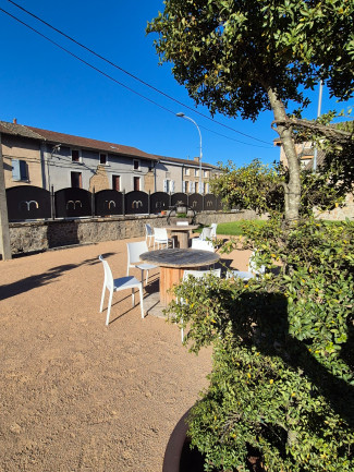 Mariage au Domaine en Mai 2025 - Beaujolais | Domaine de la Croix Rochefort